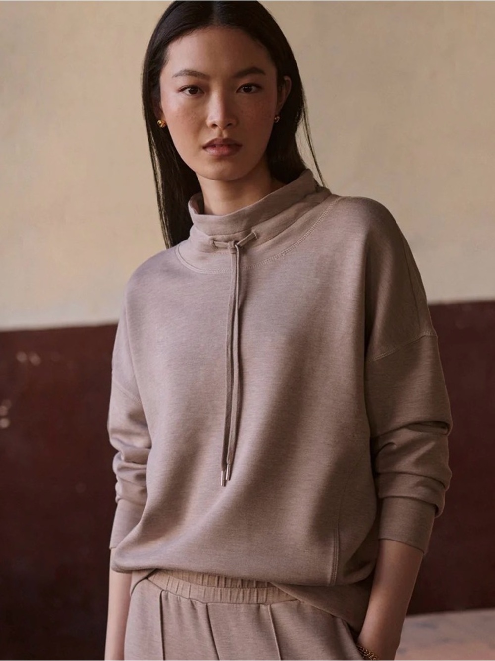 Varley Double Soft Oakdale Mock Neck Sweatshirt Pullover Beige XS Lounge